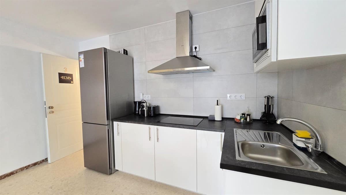 Ground Floor Apartment in Málaga — photo 2 of 10