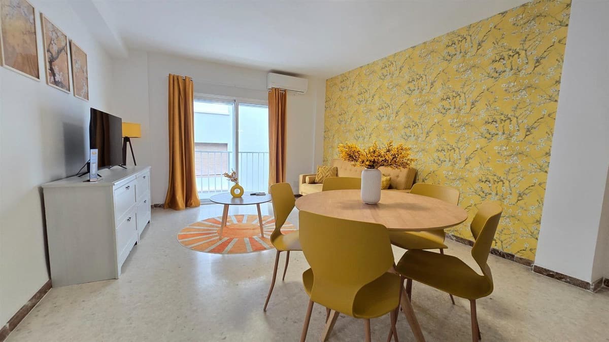 Ground Floor Apartment in Málaga — photo 8 of 10