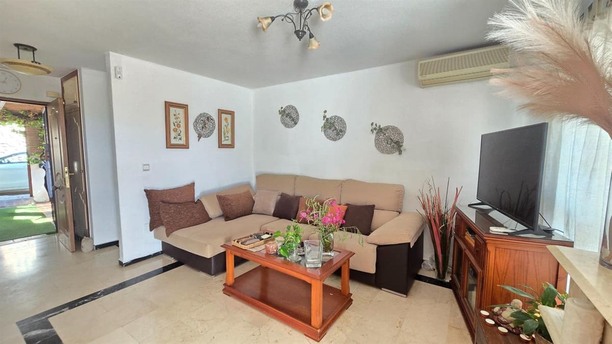 Townhouse in Benalmadena — photo 5 of 10