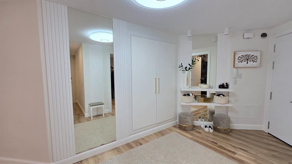Middle Floor Apartment in Benalmadena — photo 5 of 10