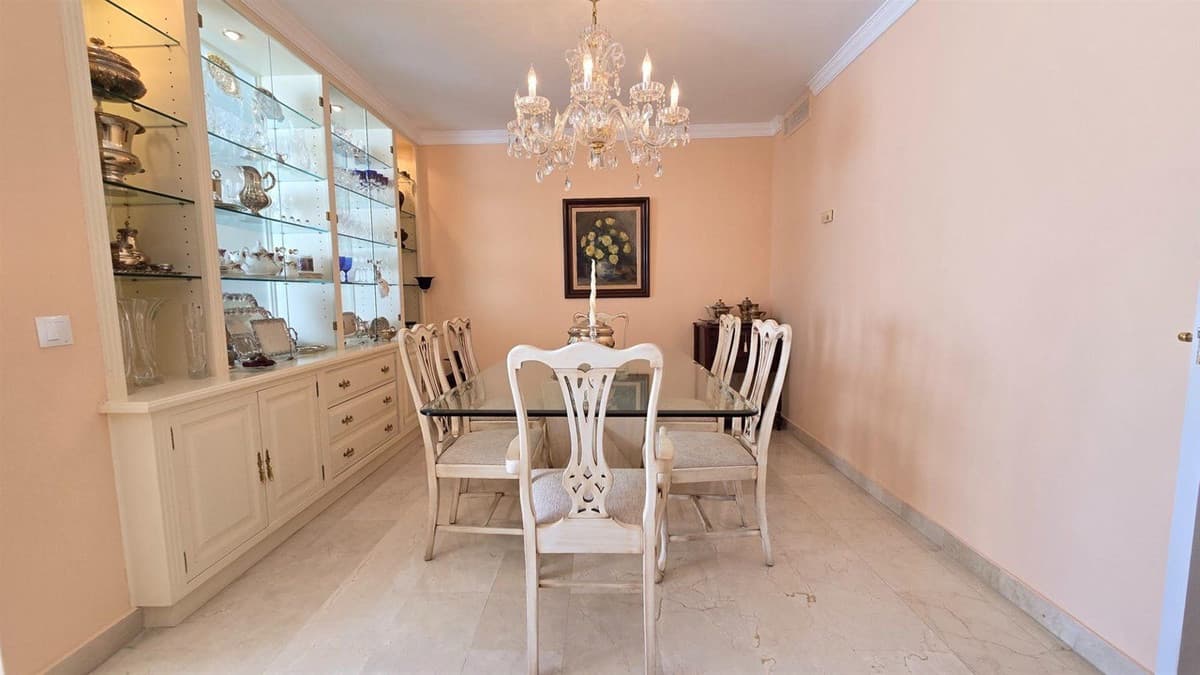 Ground Floor Apartment in La Quinta — photo 6 of 10