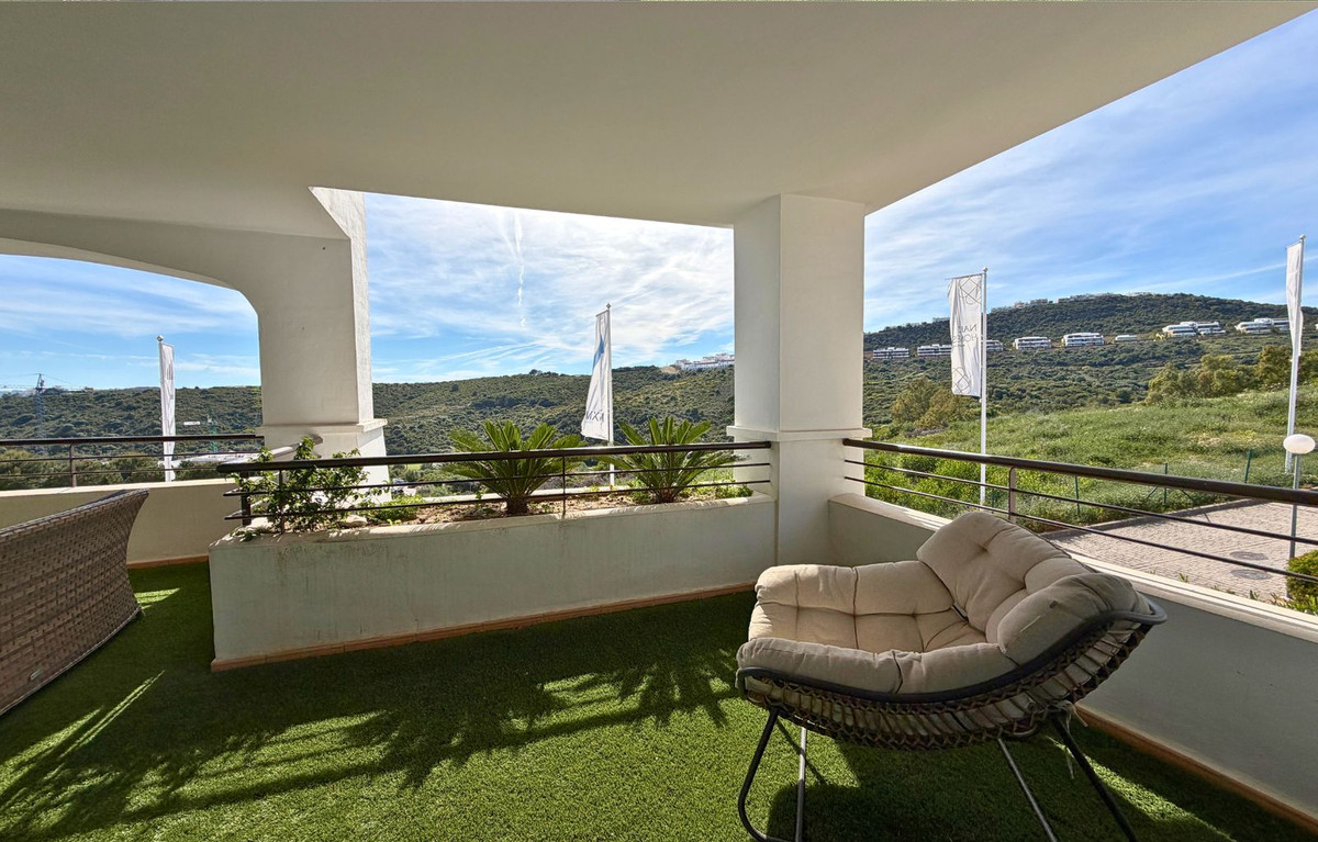 Middle Floor Apartment in Casares Playa — photo 10 of 10