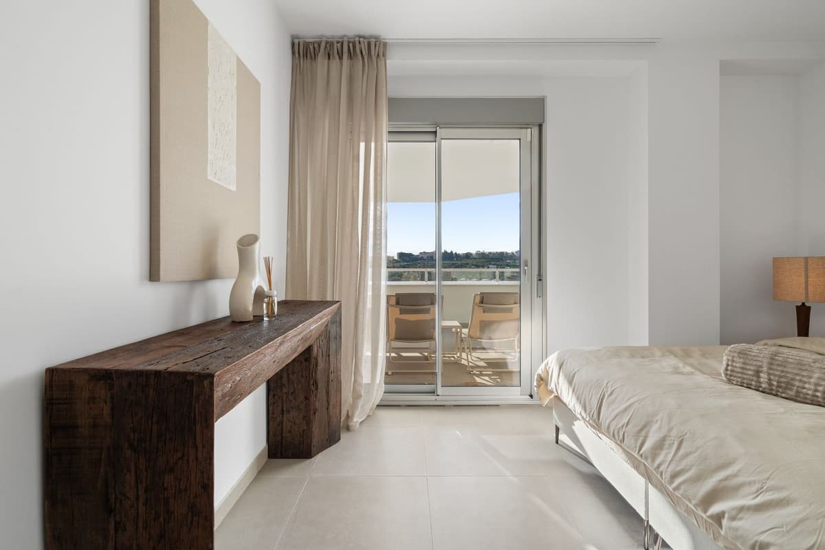 Ground Floor Apartment in Estepona — photo 2 of 10