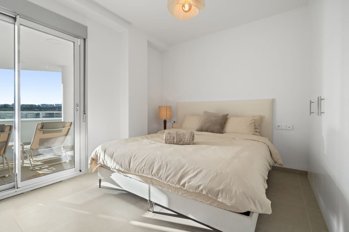 Ground Floor Apartment in Estepona — photo 9 of 10