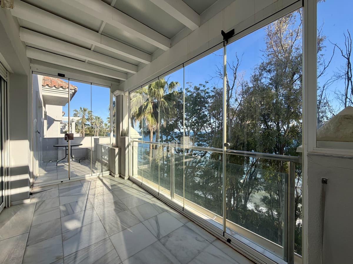 Penthouse Duplex in Estepona — photo 3 of 10