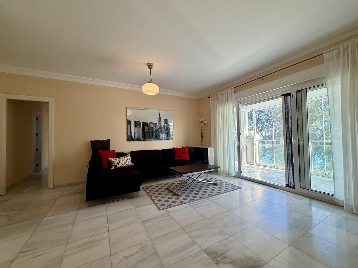 Penthouse Duplex in Estepona — photo 7 of 10
