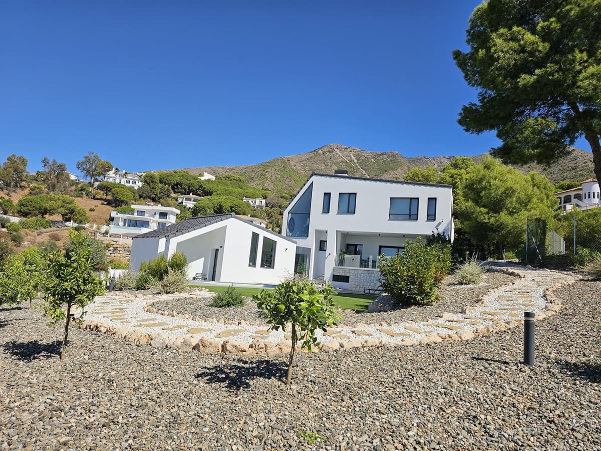 Detached Villa in Mijas — photo 3 of 10
