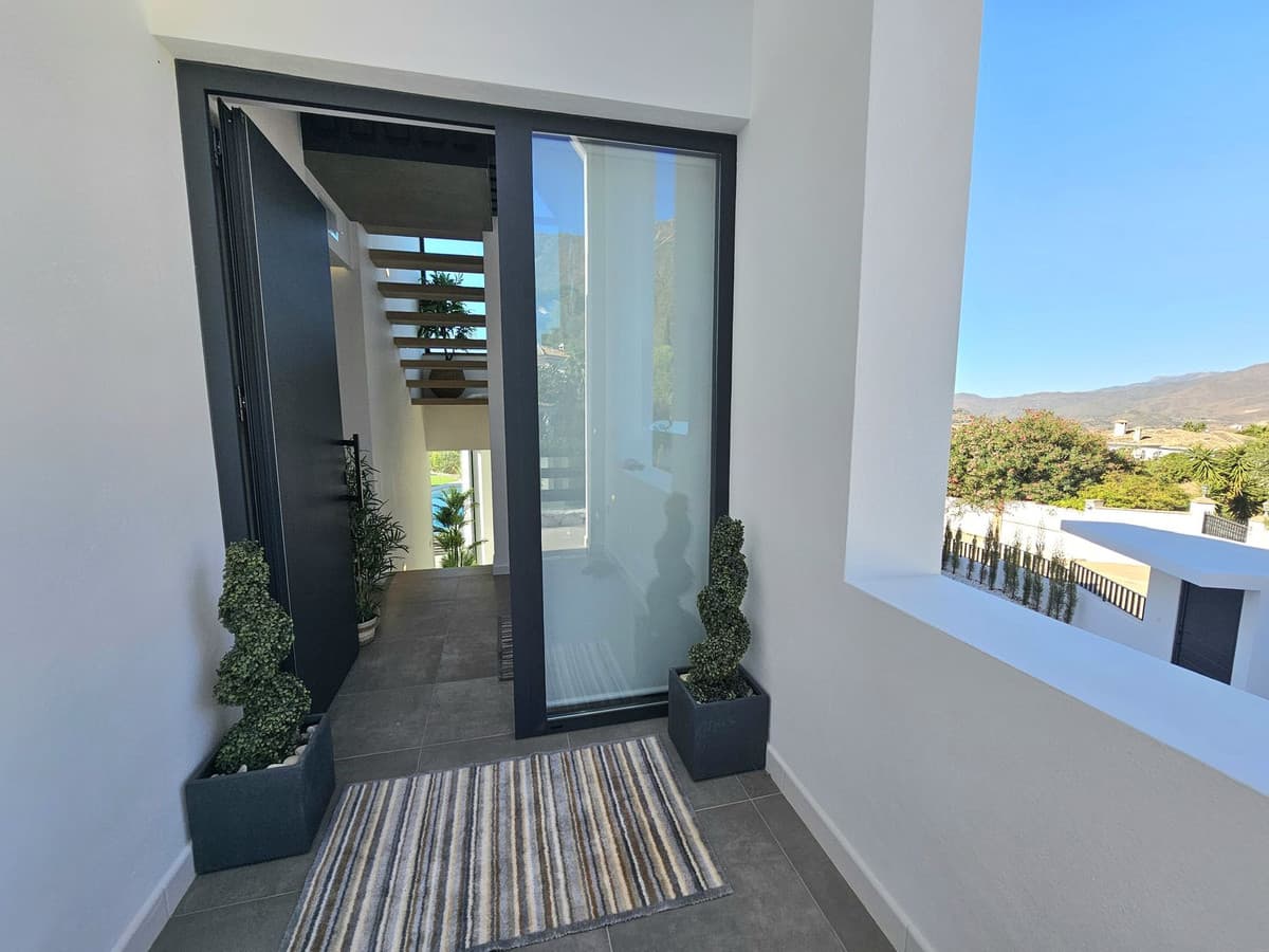 Detached Villa in Mijas — photo 6 of 10
