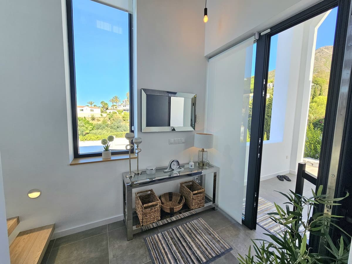 Detached Villa in Mijas — photo 8 of 10