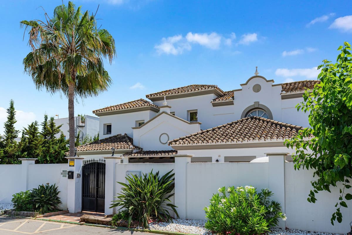 Detached Villa in Estepona — photo 6 of 10