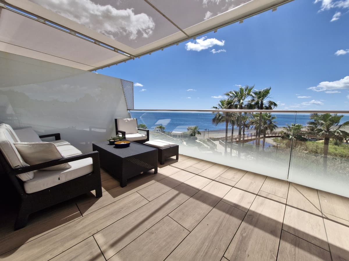 Middle Floor Apartment in Estepona — photo 6 of 10