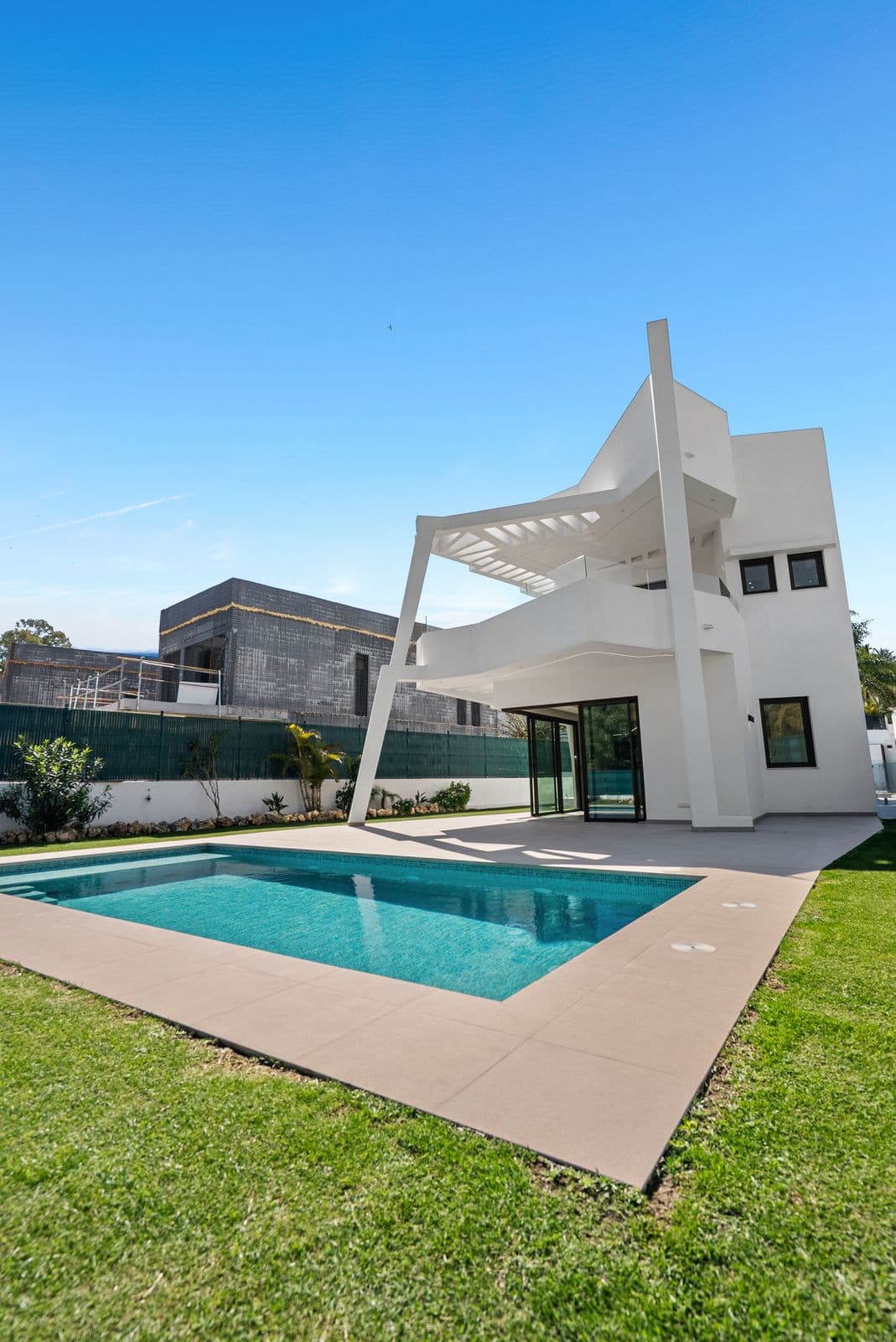 Detached Villa in Atalaya — photo 2 of 10