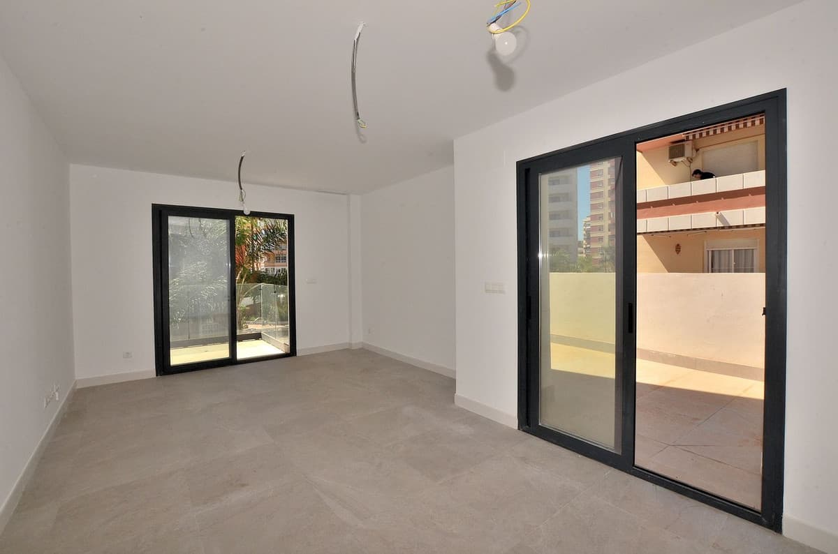 Middle Floor Apartment in Fuengirola — photo 5 of 10