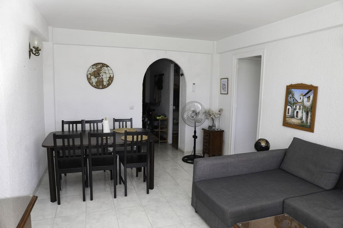 Middle Floor Apartment in Los Boliches — photo 4 of 10