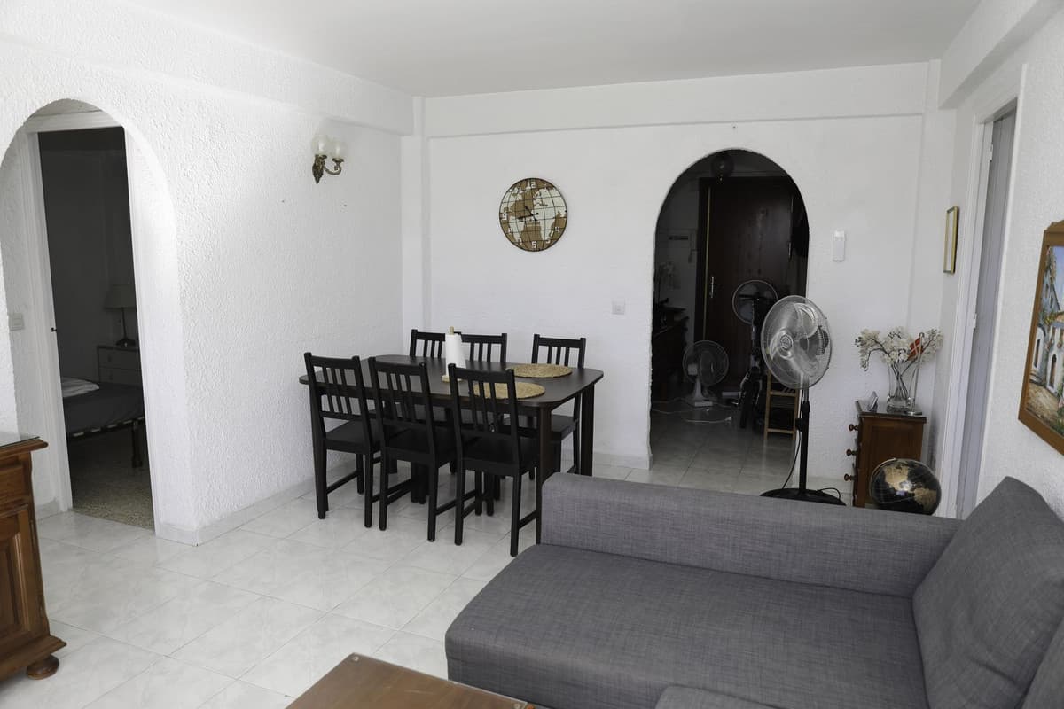Middle Floor Apartment in Los Boliches — photo 5 of 10