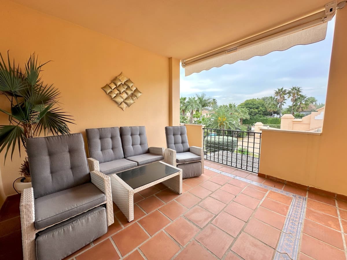Middle Floor Apartment in Puerto Banús — photo 9 of 10