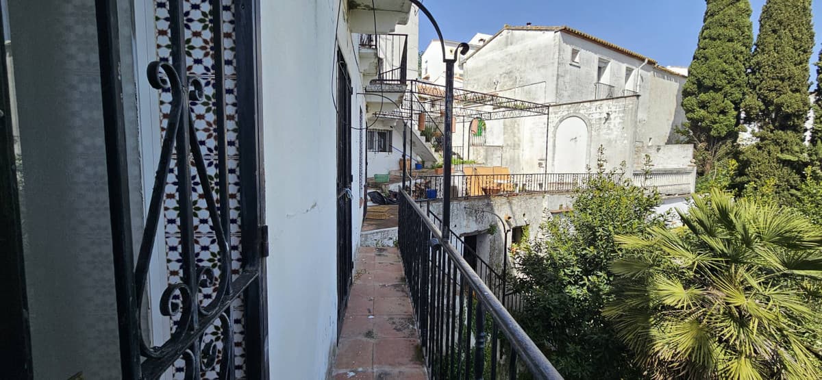 Detached Villa in Gaucín — photo 3 of 10