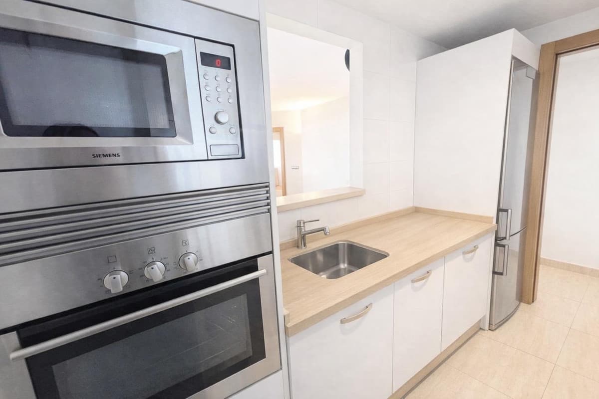 Middle Floor Apartment in Benalmadena — photo 9 of 10