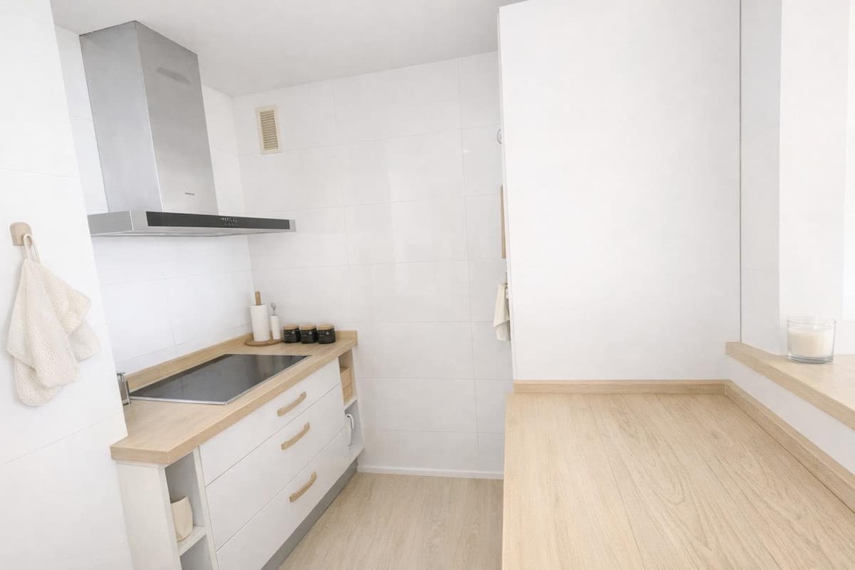 Middle Floor Apartment in Benalmadena — photo 10 of 10
