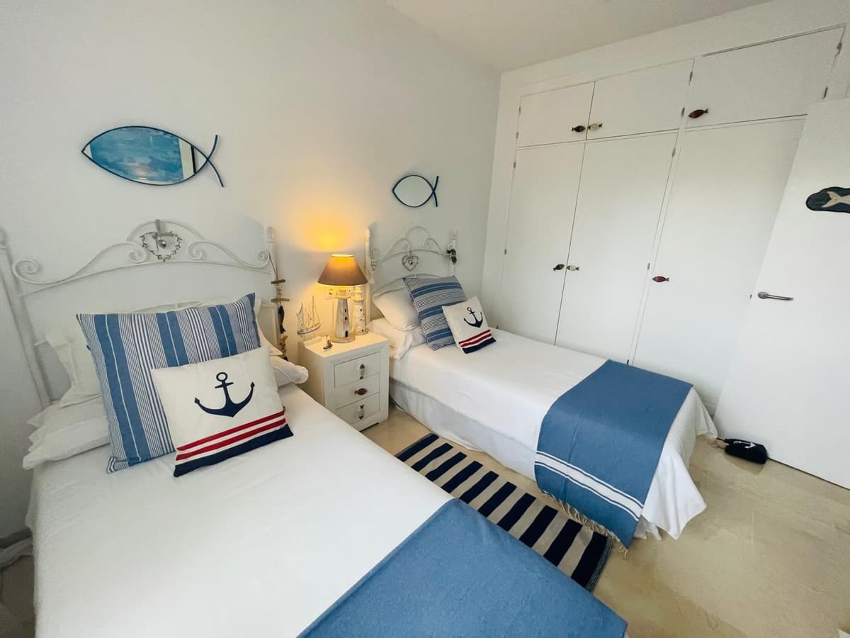 Townhouse in Los Monteros — photo 4 of 10