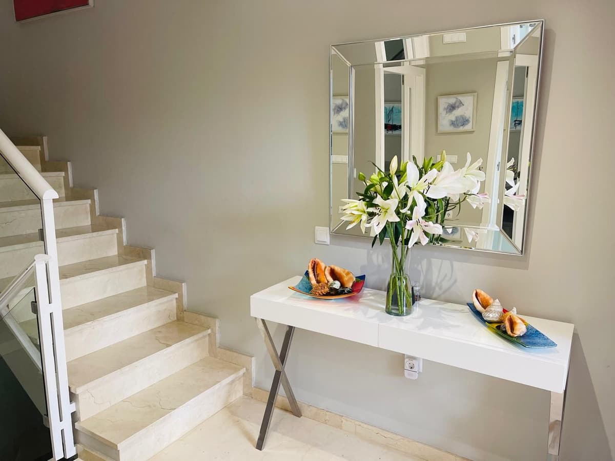 Townhouse in Los Monteros — photo 7 of 10