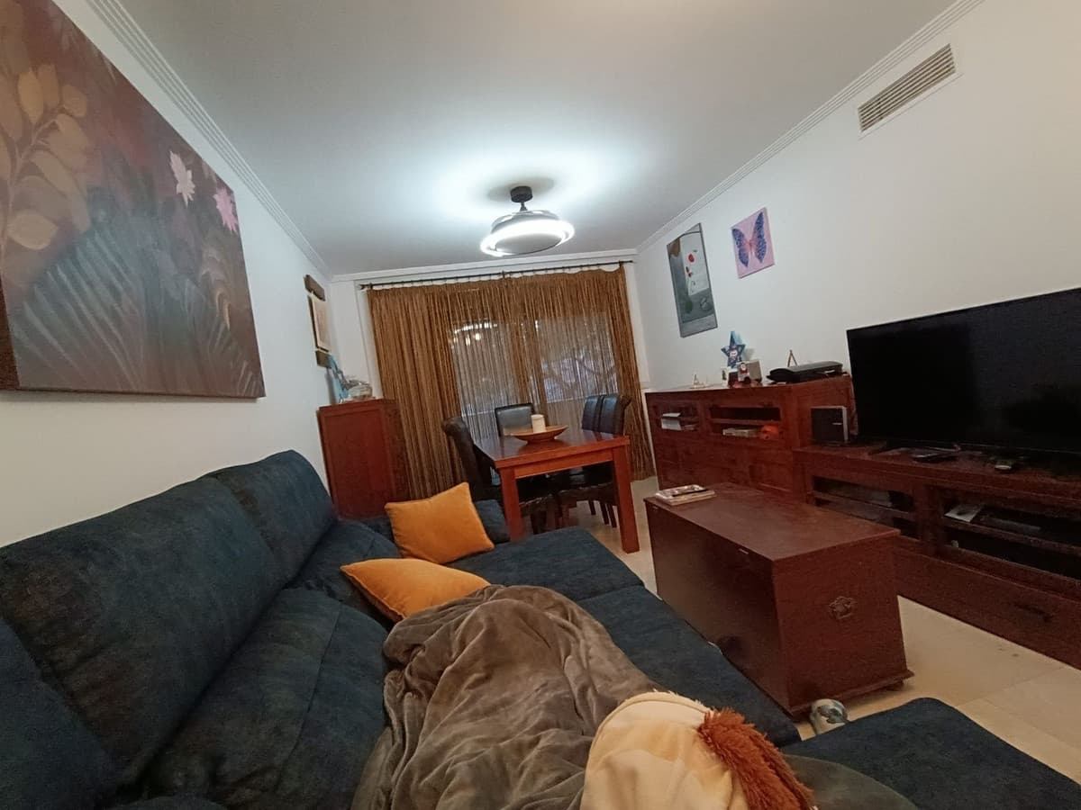 Ground Floor Apartment in Estepona — photo 3 of 10