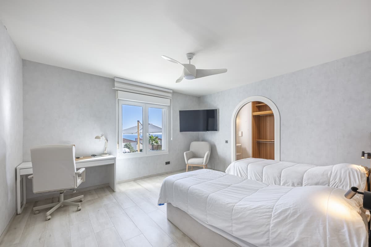 Detached Villa in La Duquesa — photo 10 of 10