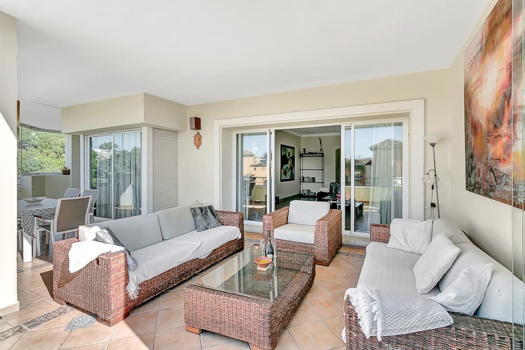 Middle Floor Apartment in Marbella — photo 7 of 10