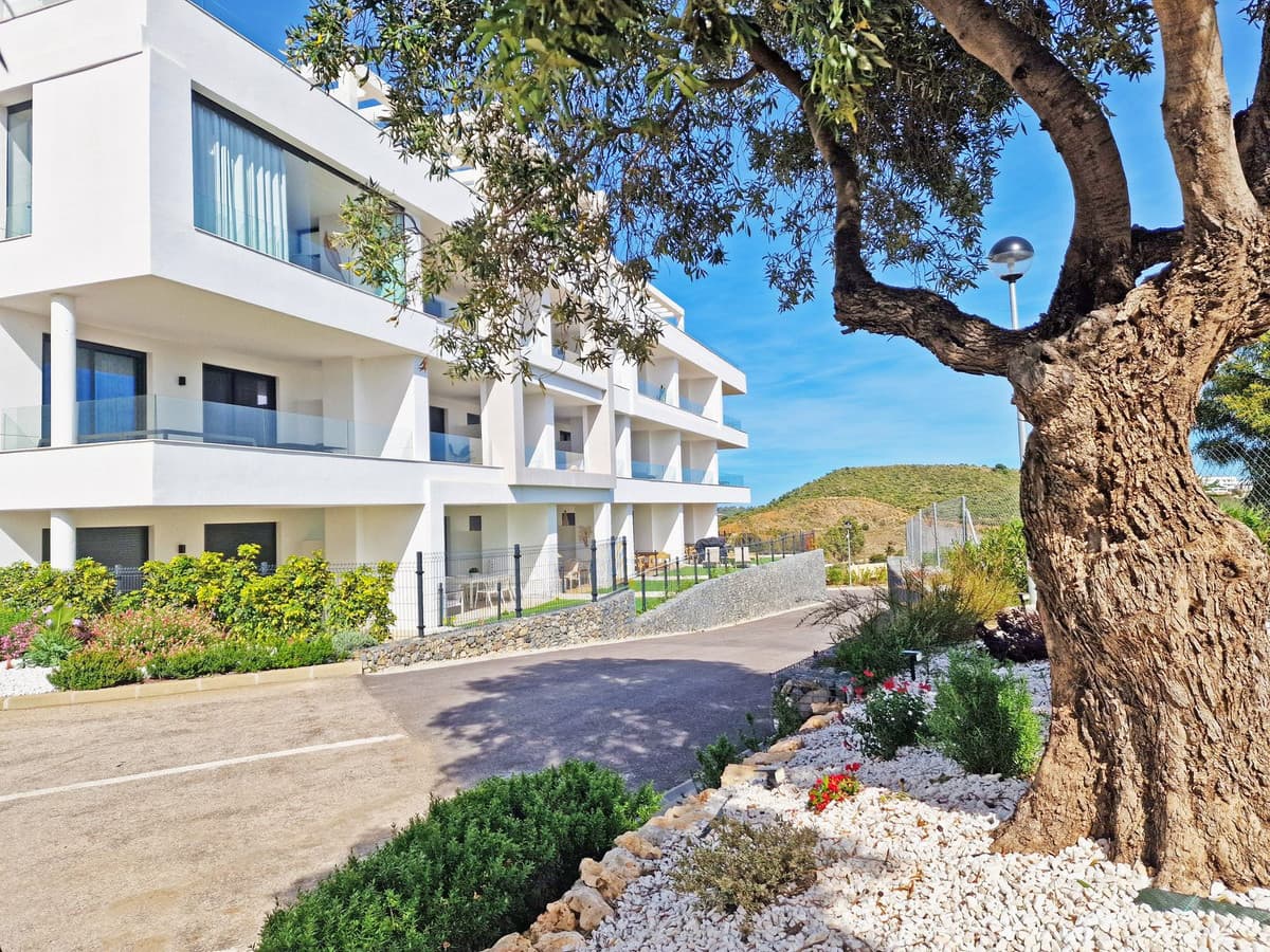 Ground Floor Apartment in La Cala de Mijas — photo 1 of 10