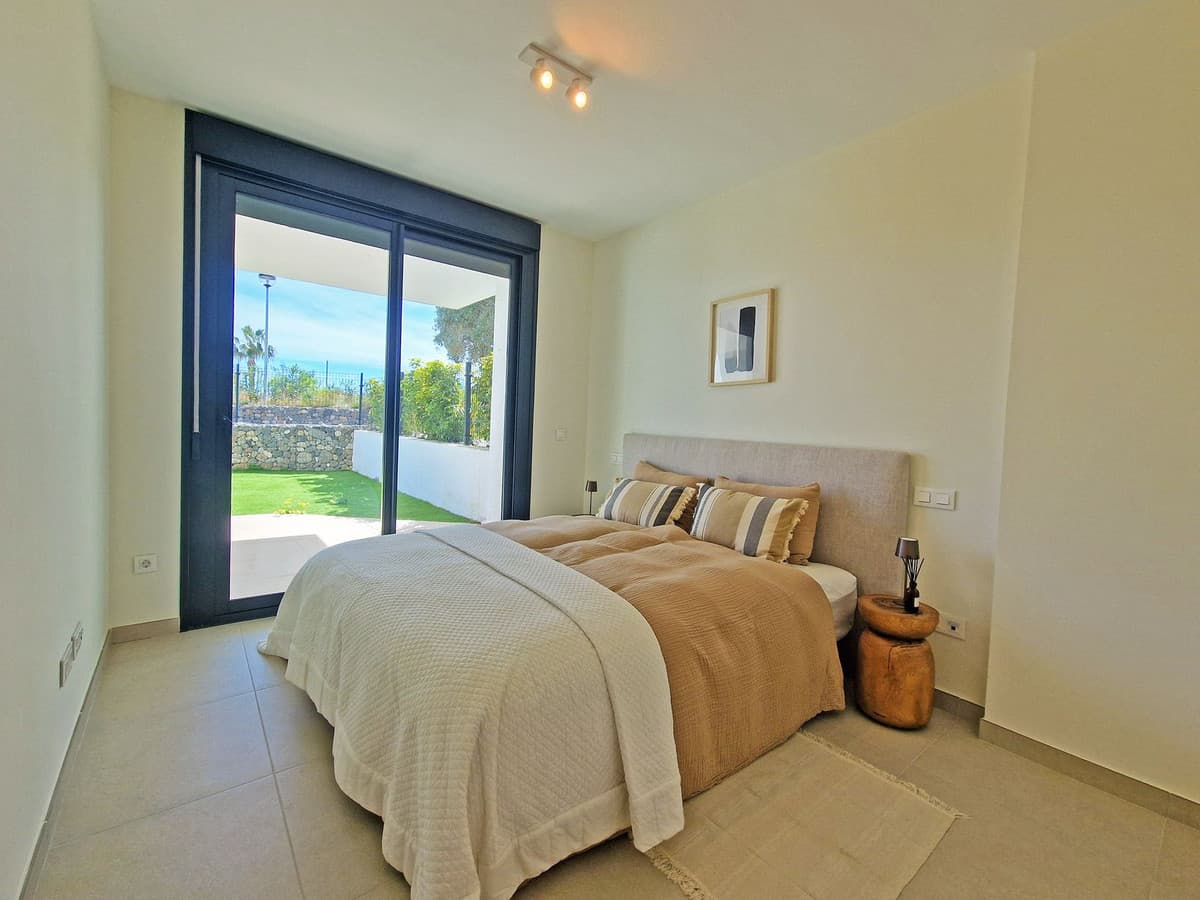 Ground Floor Apartment in La Cala de Mijas — photo 5 of 10