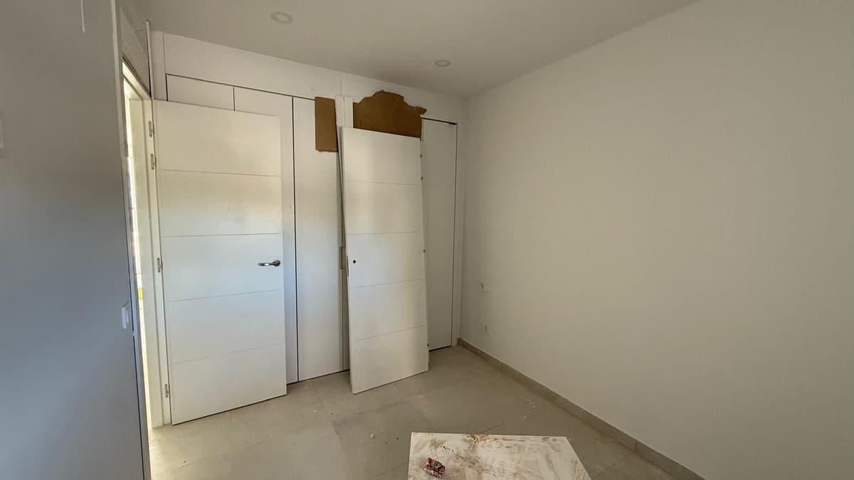 Middle Floor Apartment in La Cala de Mijas — photo 9 of 10
