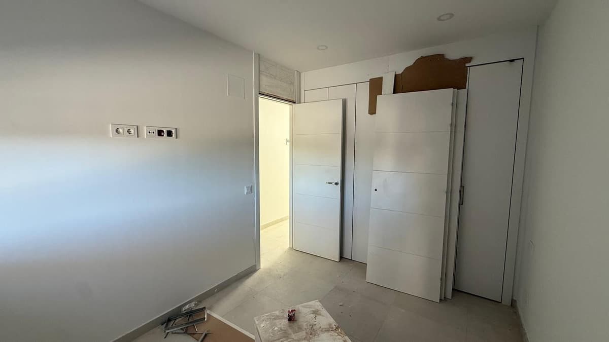 Middle Floor Apartment in La Cala de Mijas — photo 10 of 10