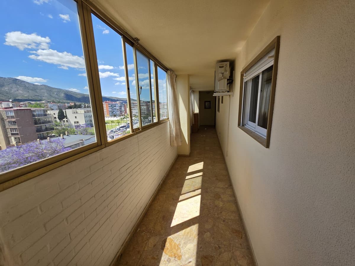 Middle Floor Apartment in Torremolinos — photo 7 of 10