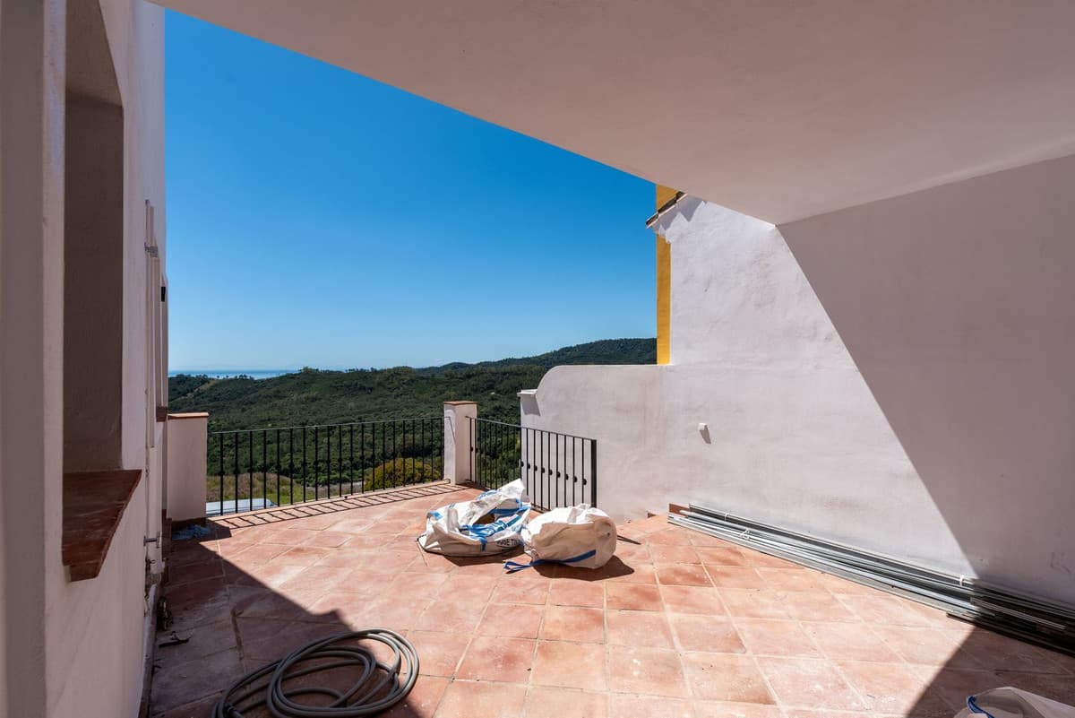Townhouse in Benahavís — photo 10 of 10
