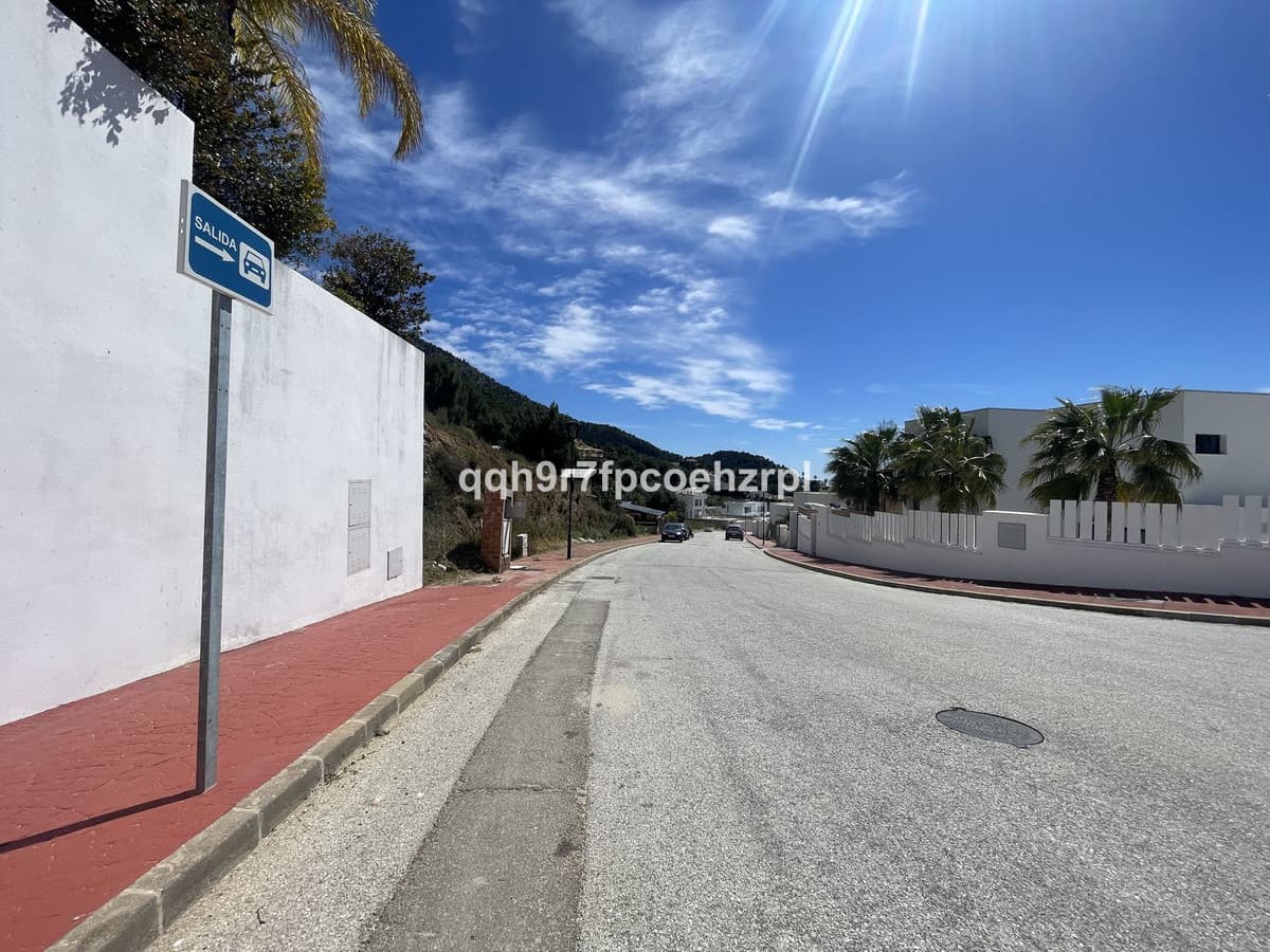 Residential Plot in Mijas — photo 4 of 5