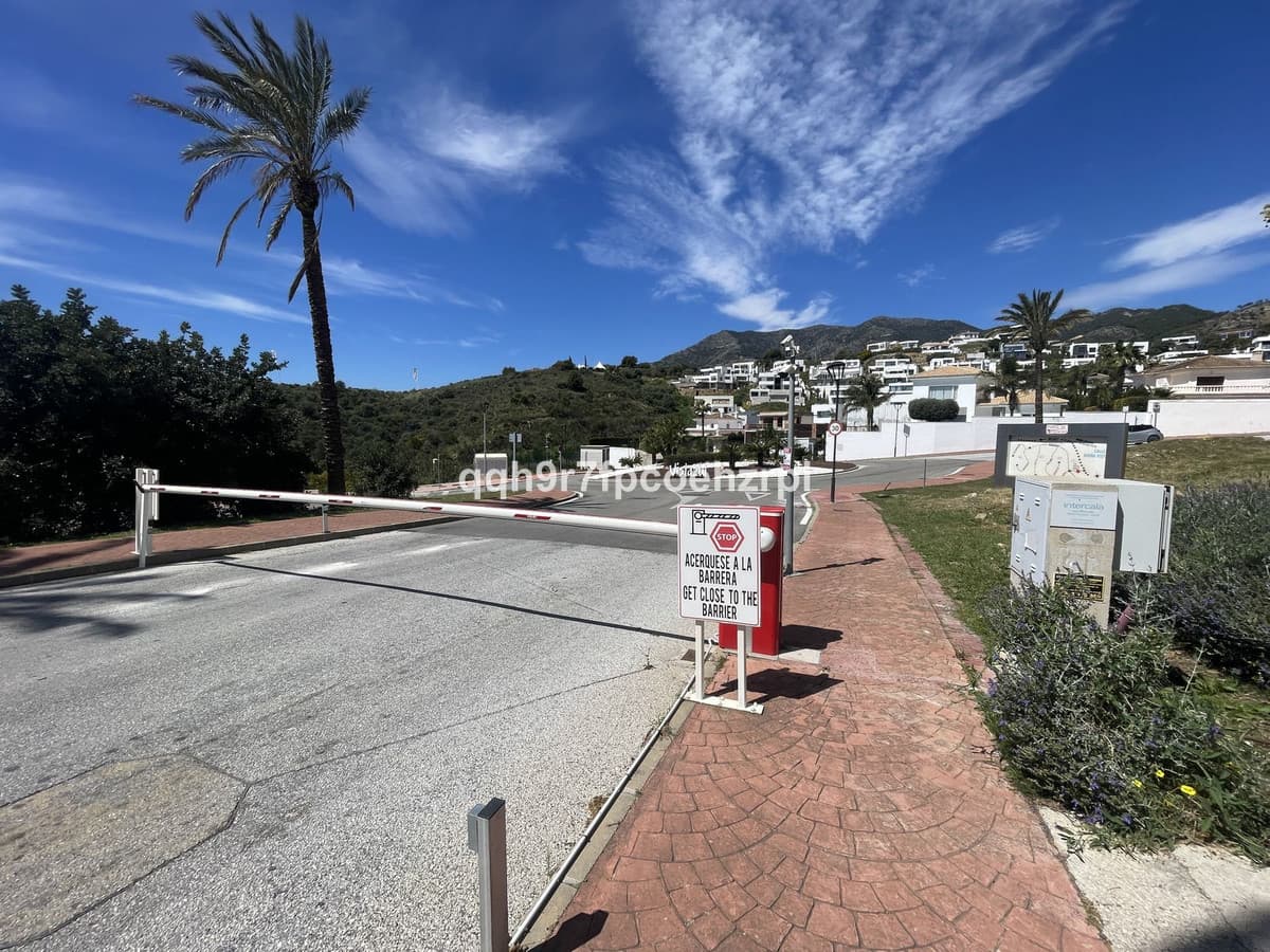 Residential Plot in Mijas — photo 5 of 5