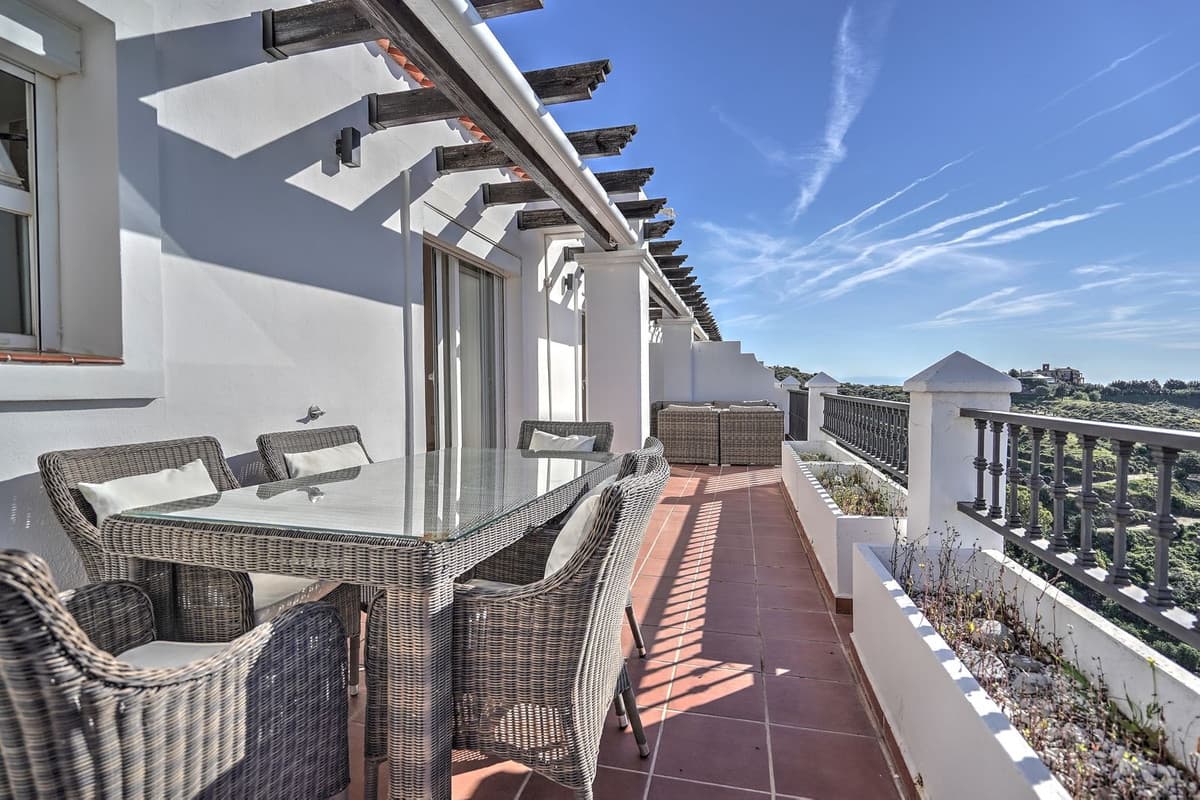 Penthouse in Calahonda — photo 8 of 10