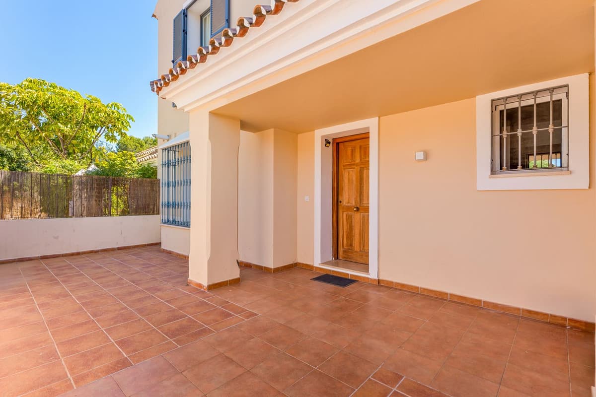 Townhouse in Atalaya — photo 3 of 10
