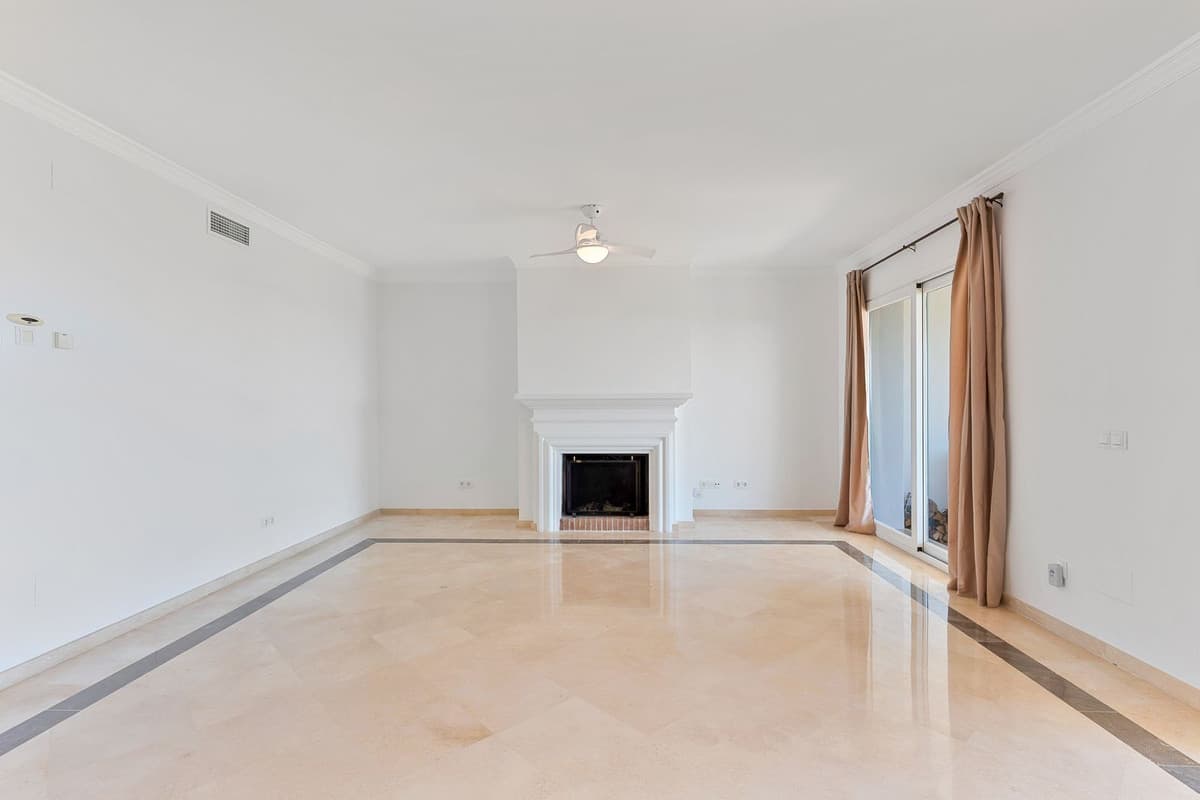 Townhouse in Atalaya — photo 8 of 10