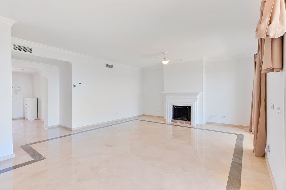 Townhouse in Atalaya — photo 10 of 10