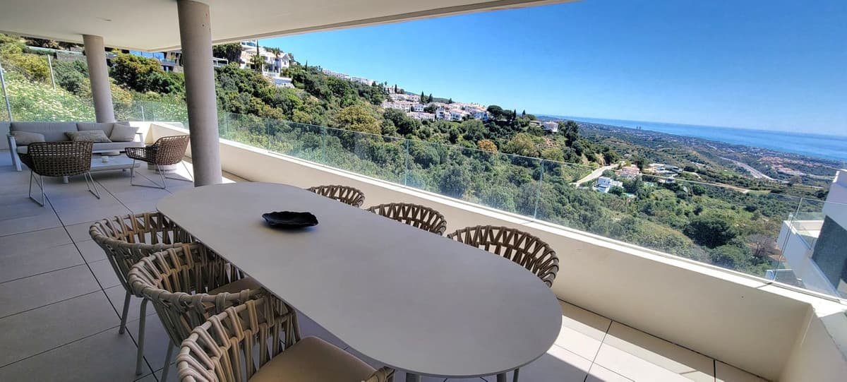Penthouse in Altos de los Monteros — photo 1 of 10
