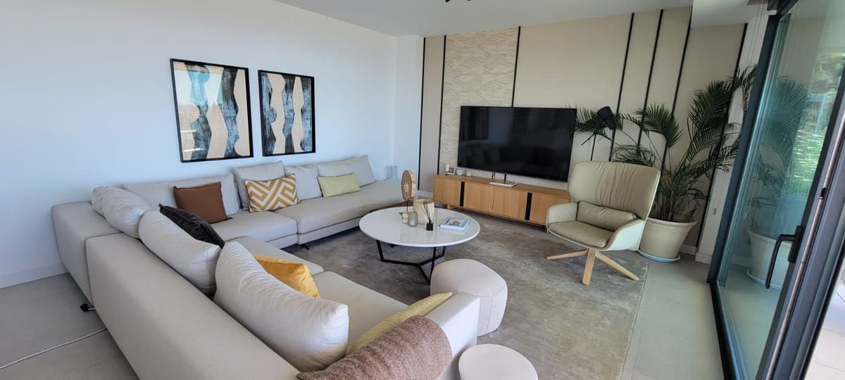 Penthouse in Altos de los Monteros — photo 3 of 10