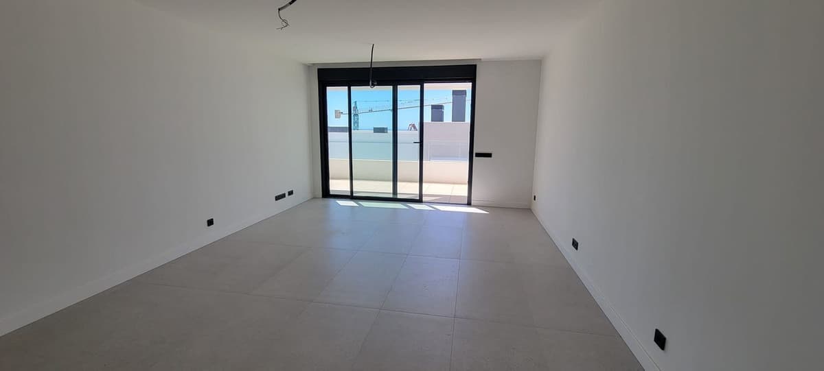 Penthouse in Altos de los Monteros — photo 8 of 10