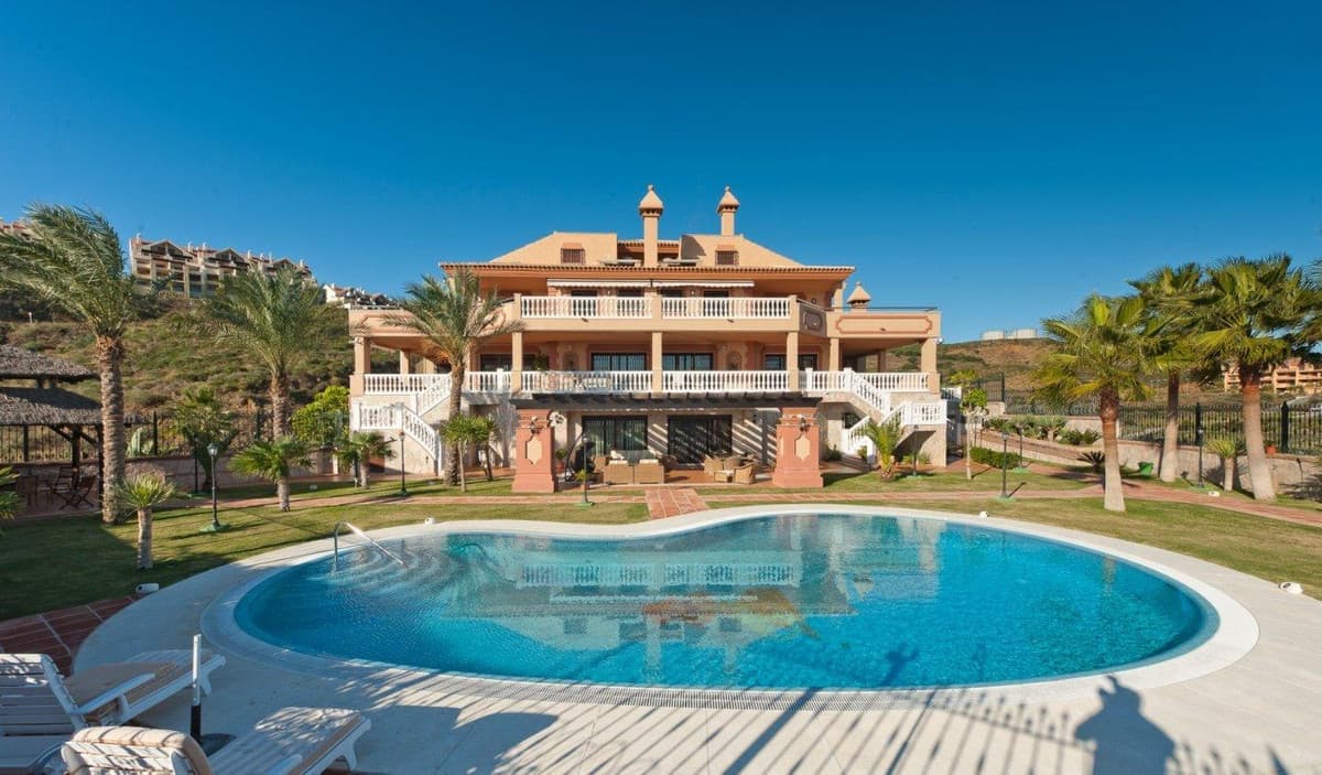 Detached Villa in Mijas — photo 2 of 10