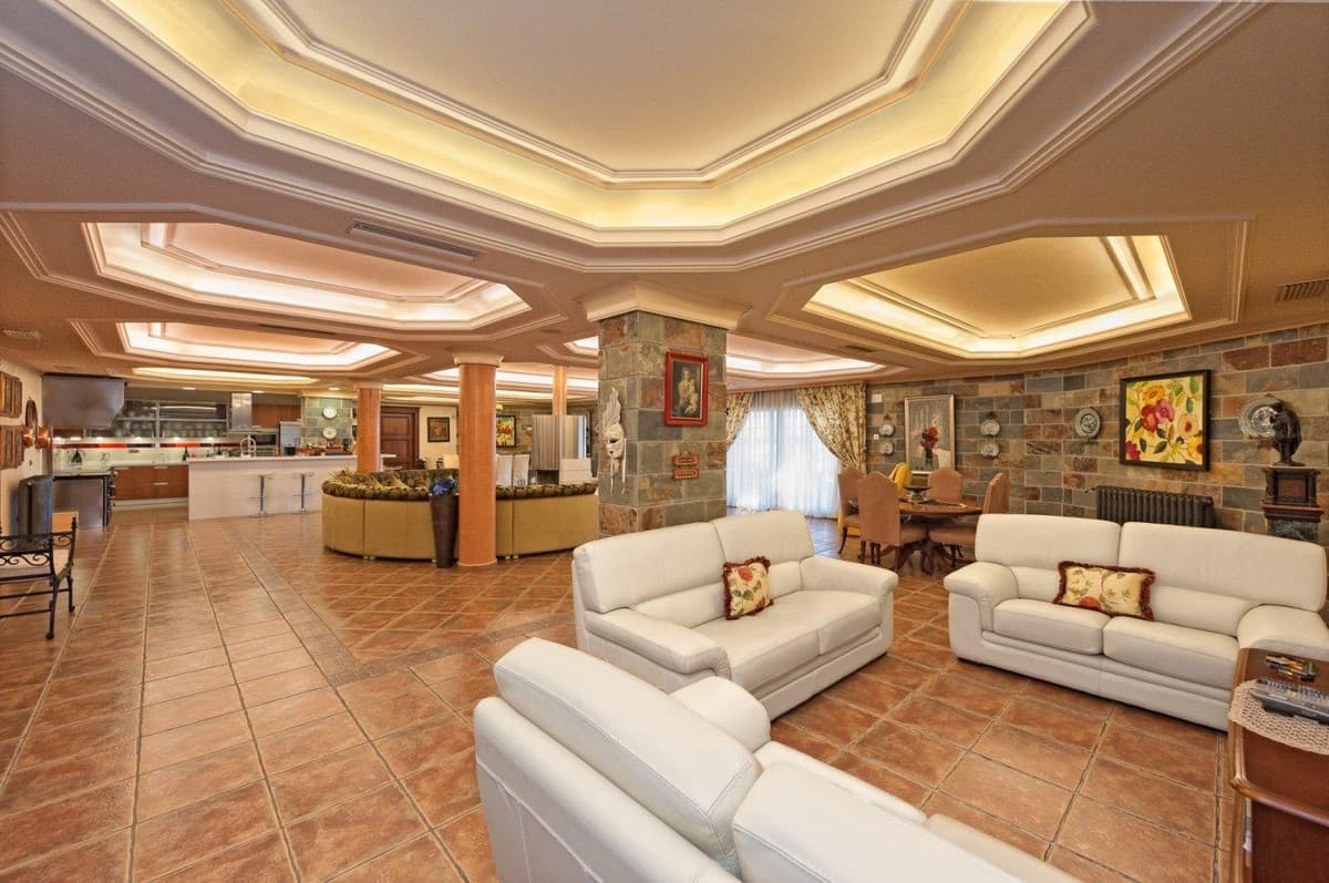 Detached Villa in Mijas — photo 7 of 10