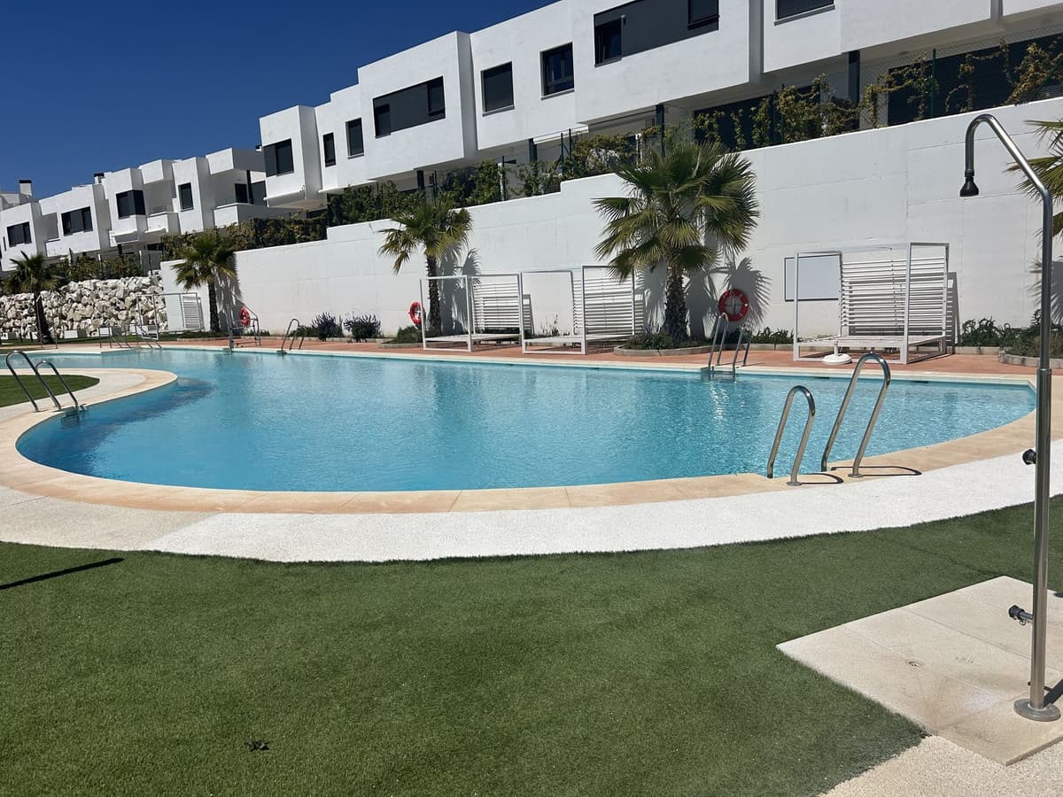 Townhouse in La Cala de Mijas — photo 1 of 10