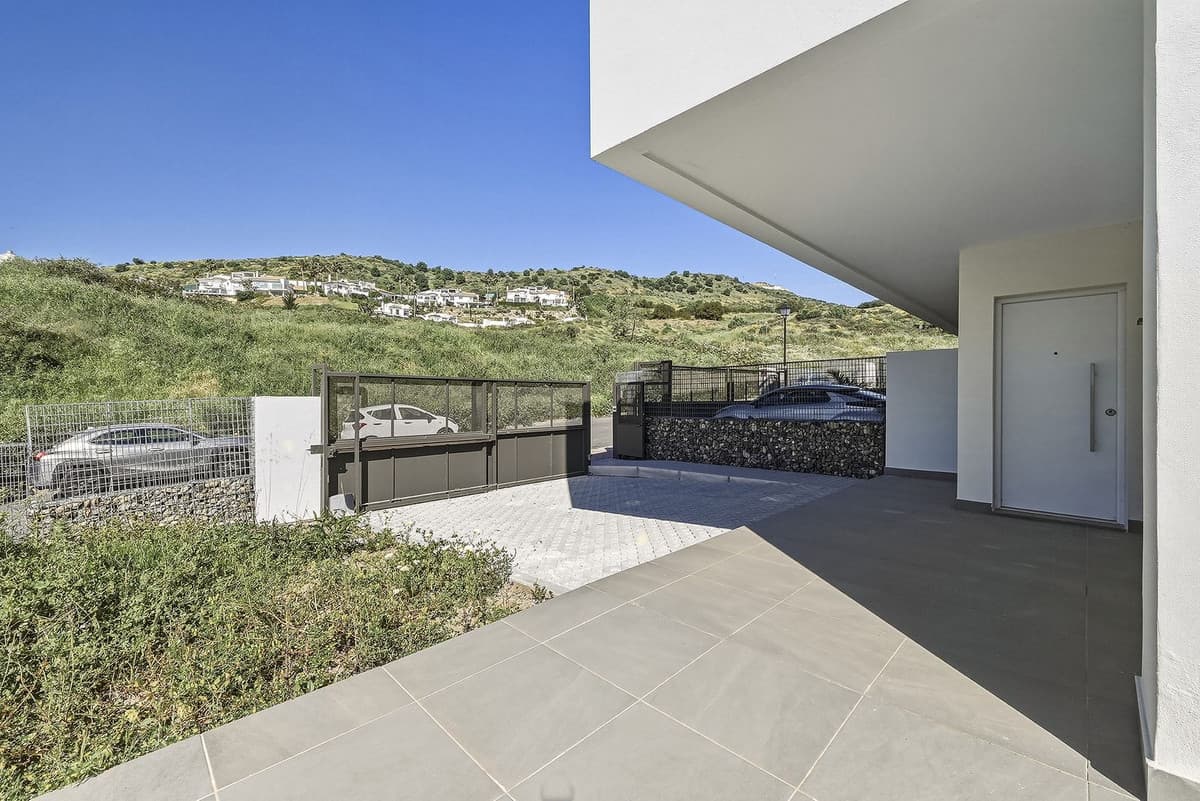 Detached Villa in Mijas Costa — photo 7 of 10