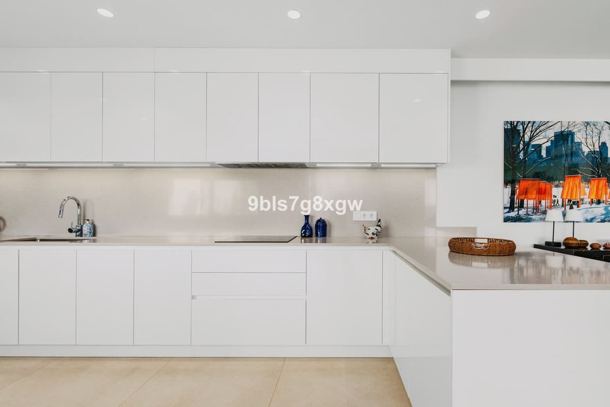Ground Floor Apartment in Benahavís — photo 5 of 10