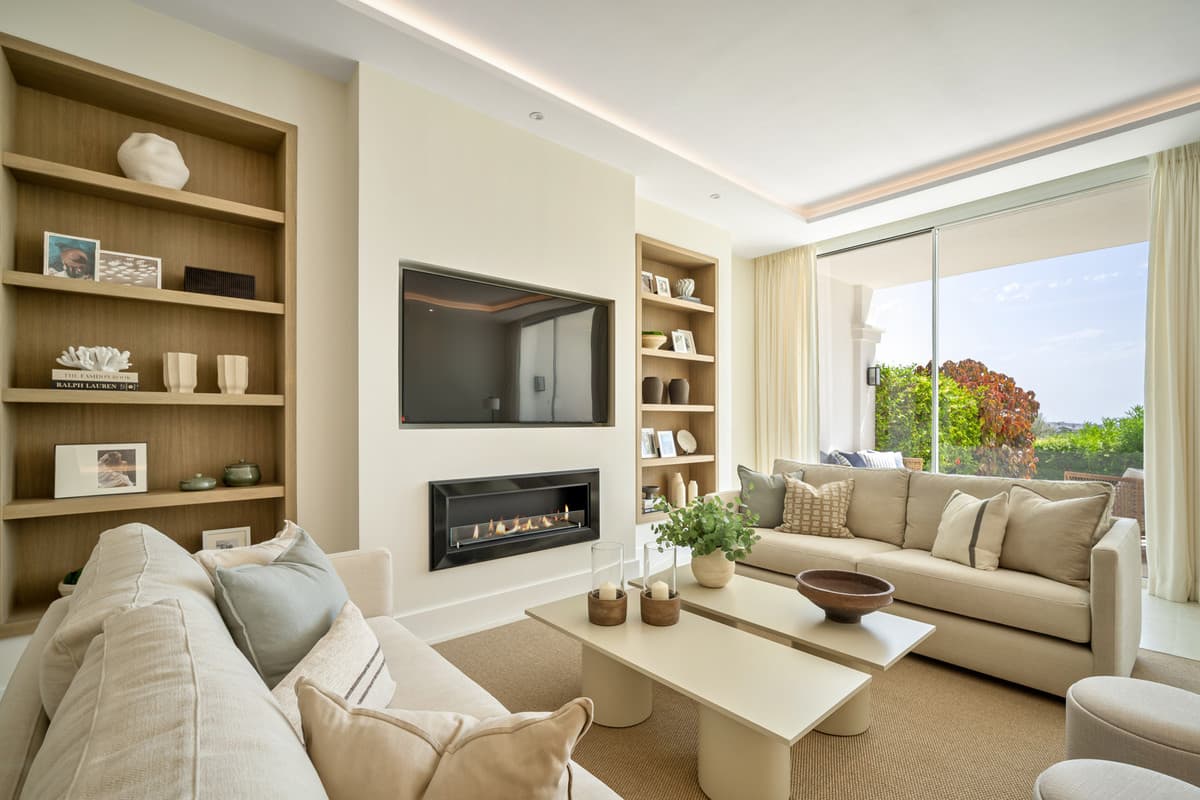 Townhouse in La Quinta — photo 7 of 10