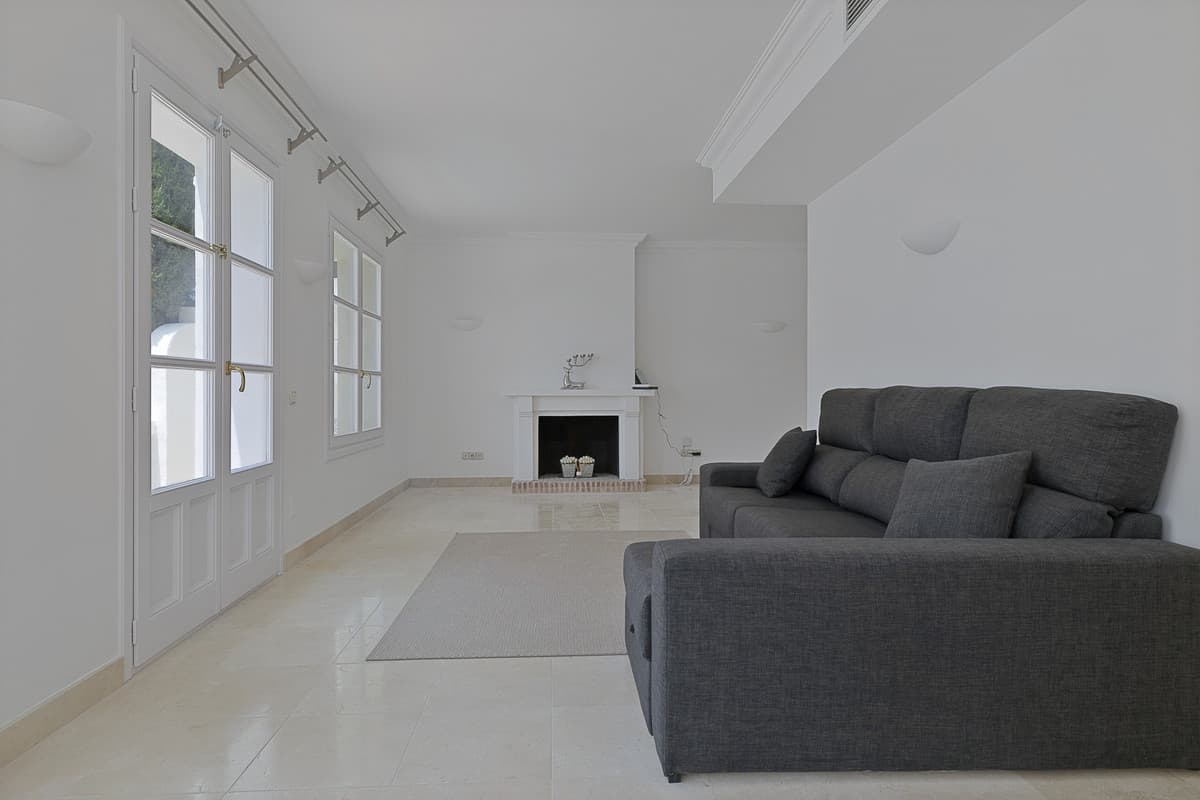 Townhouse in Benahavís — photo 10 of 10